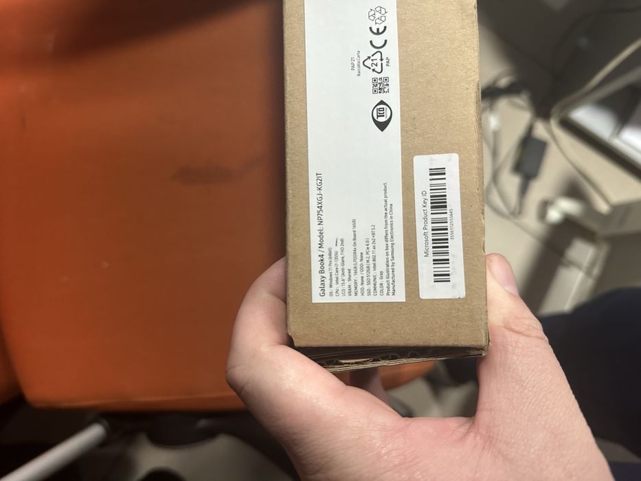 Laptop samsung galaxy book 4 i7 1335u 16gb ssd 512gb sigilat