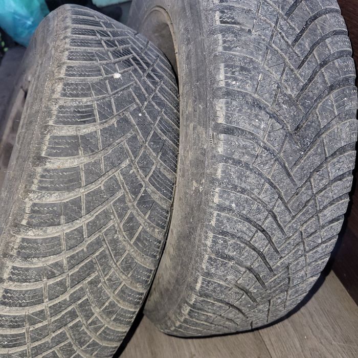Зимни гуми 195/65R15  с джанти  5x100 15 цола