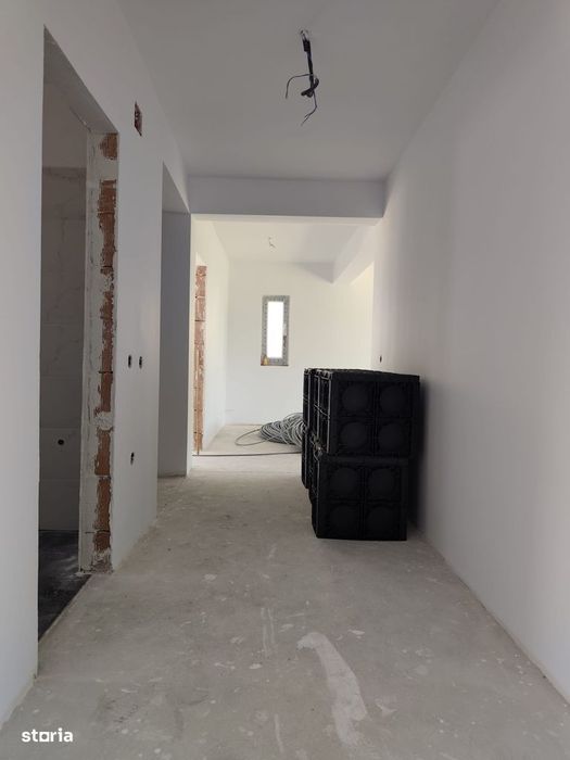 FARA COMISIOANE casa cu 4 camere 2 bai terasa regim PARTER la cheie