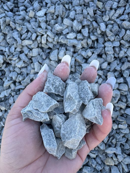 Piatra concasata/ piatra decorativa