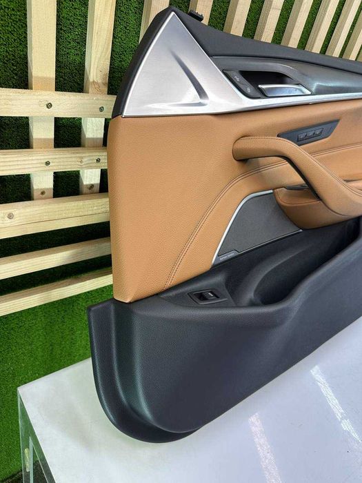 Interior usa dreapta fata BMW g30 harman