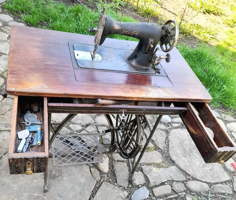 Mașină de Cusut  PFAFF 31
