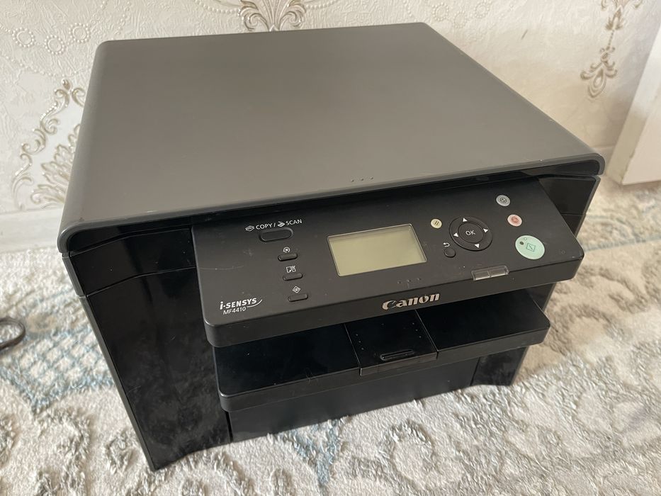 Продам 3в1 чернобелый принтер Canon MF4410