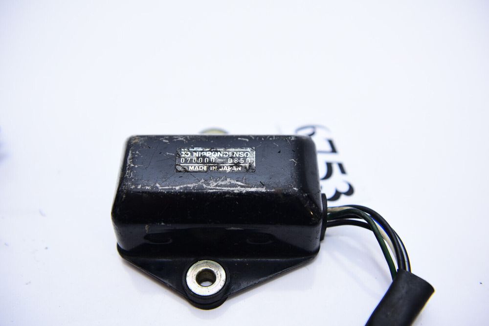 Nippondenso 070000 - 0850 ECU controler CDI