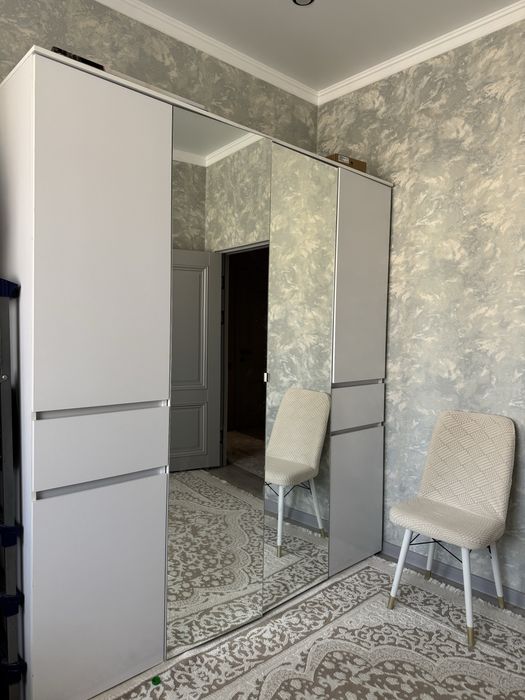 4 есікті шкаф сатылады