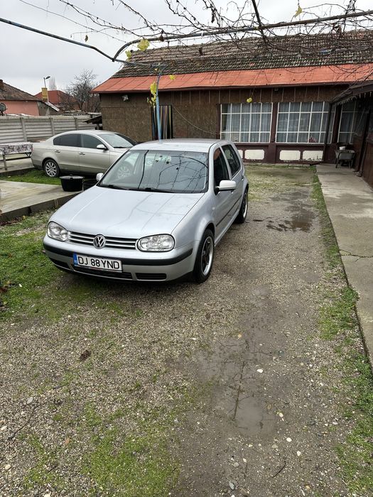 De vanzare Golf 4