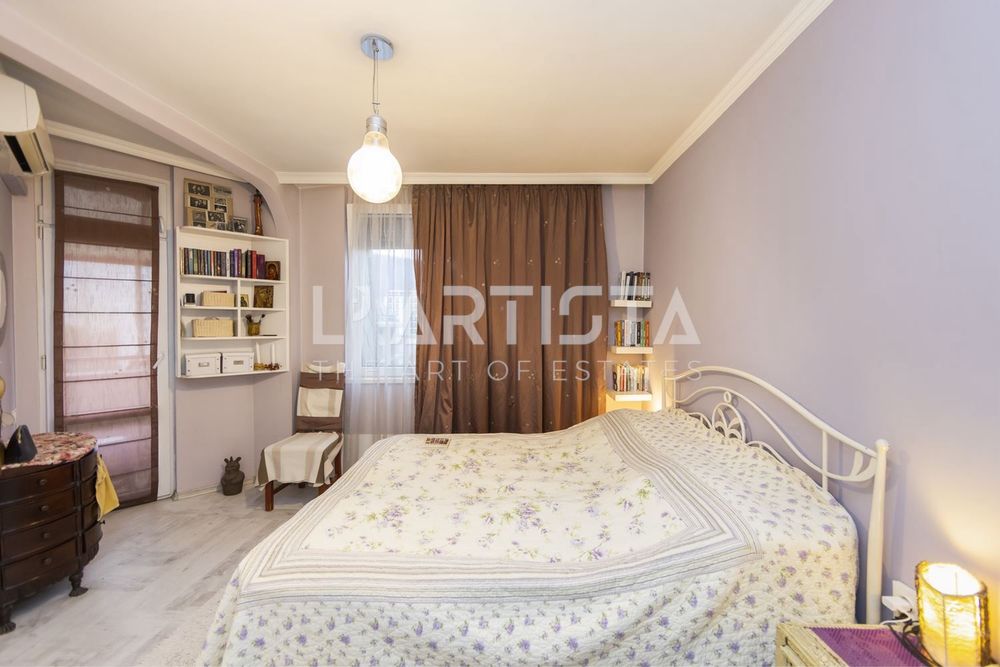 Продава се Тристаен апартамент в София, Бъкстон - 124 кв.м за 2900 €/кв.м - Снимка #5