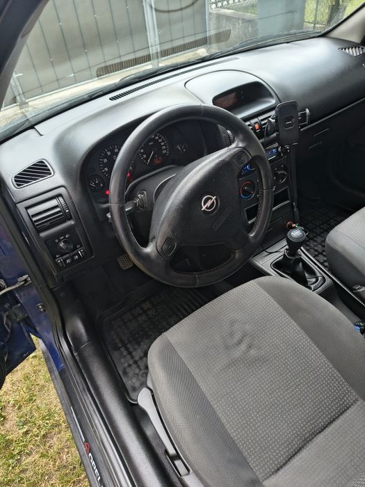 Vând opel Astra g