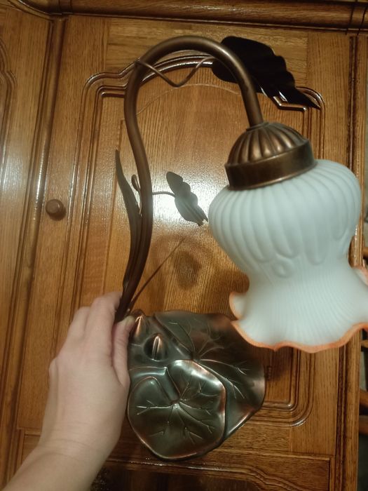 Лампа настольная