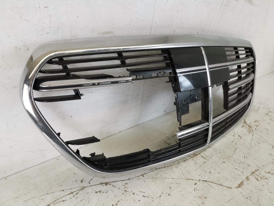Радиаторна решетка Мерцедес-Бенц С-Клас / Mercedes-Benz S-Class W223 [
