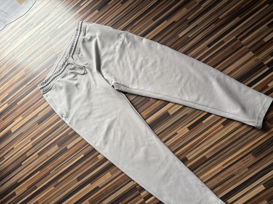 Vand pantaloni EA7 XL
