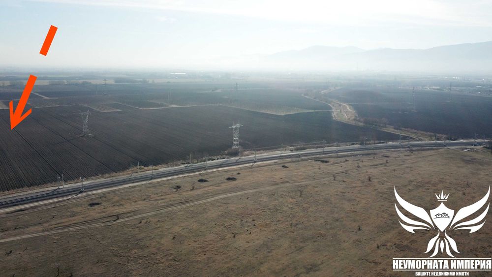 Продавам земя 8000кв.м. в гр.Пловдив местност Лаута