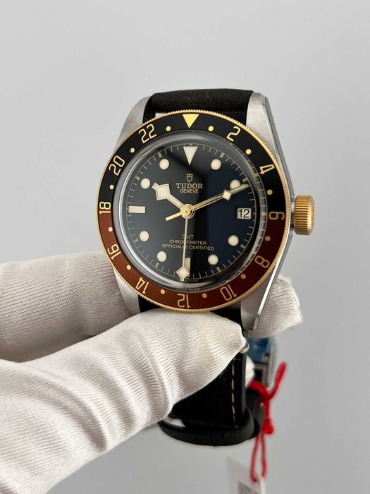 Tudor Black Bay GMT