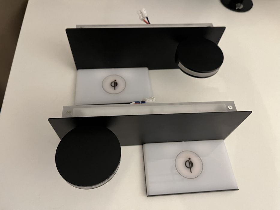 Aplica cu usb+wireless charging