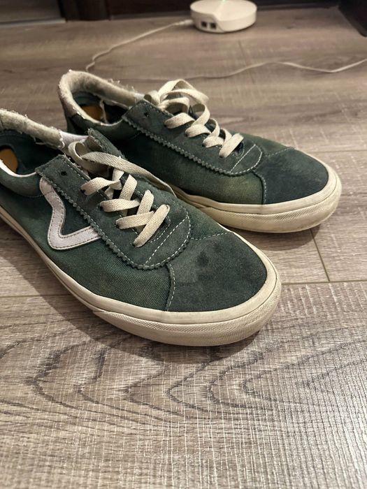 Adidasi Vans Old Skool marimea 42 purtati stare buna