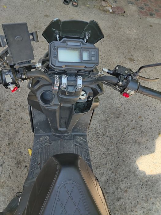 Продам скутер танк