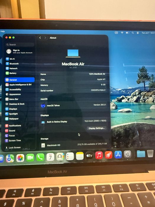 Macbook air 13 цвят Rose gold, 256GB SSD, процесор M1, 8GB рам - като нов! Комплект с мишка Apple Magic Mouse 3,калъф и преносима чанта към него
