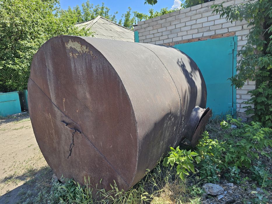 Продам железную ёмкость