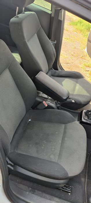 OPEL Astra 2011 — imagine 4