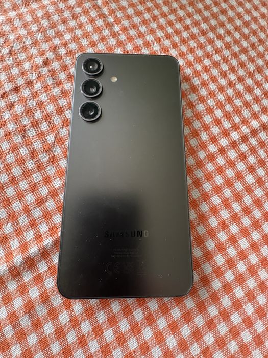 Samsung S24 128 G