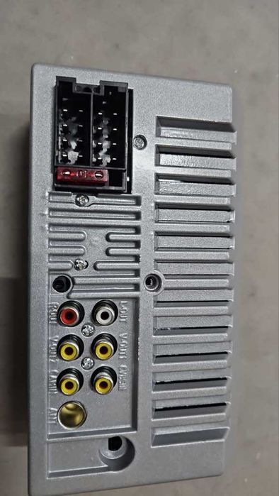 MP5 player 7 инча touchscreen и мултимедия за кола с GPS навигация