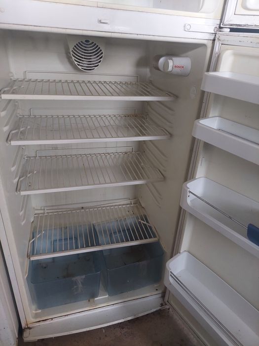 Продам холодильник bosch