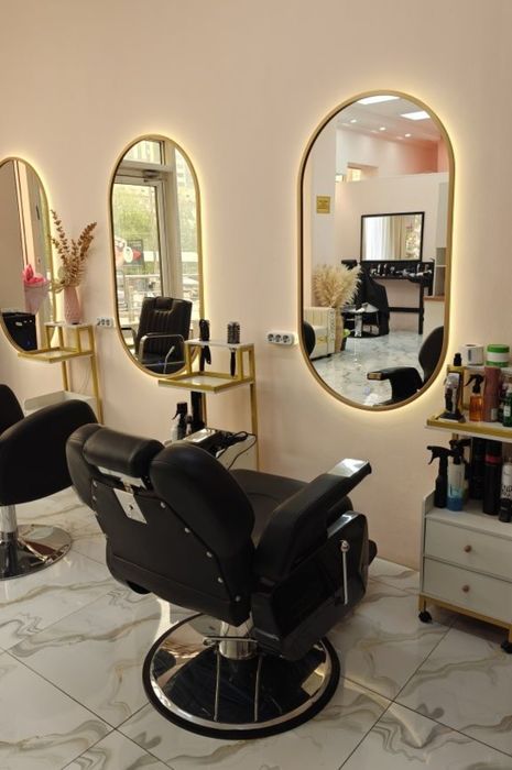 Сдам в аренду кресло парикмахера барбера