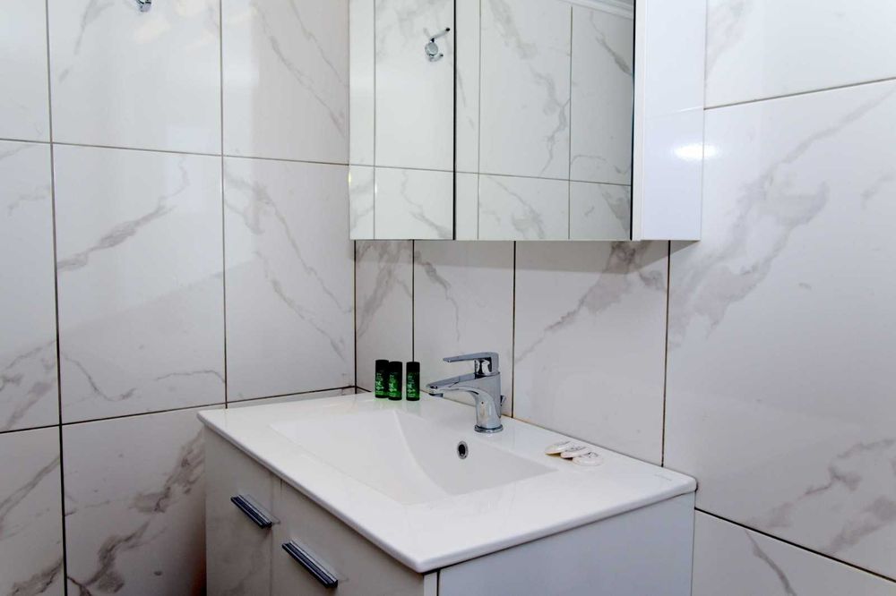 Триетажна къща в Каландра - Халкидики, Гърция