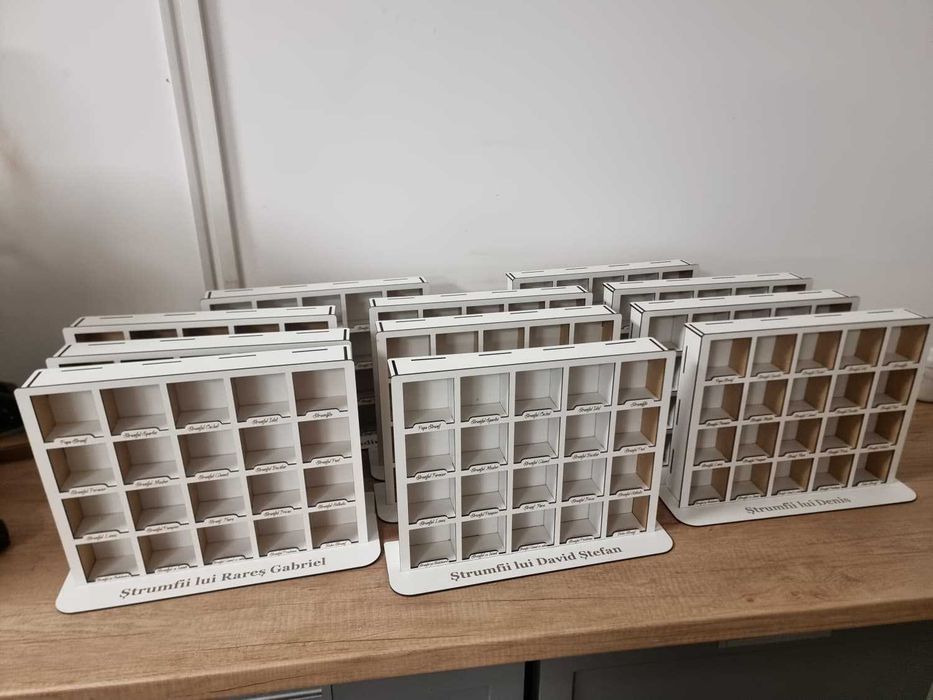 Casuta strumfi personalizata sau standard