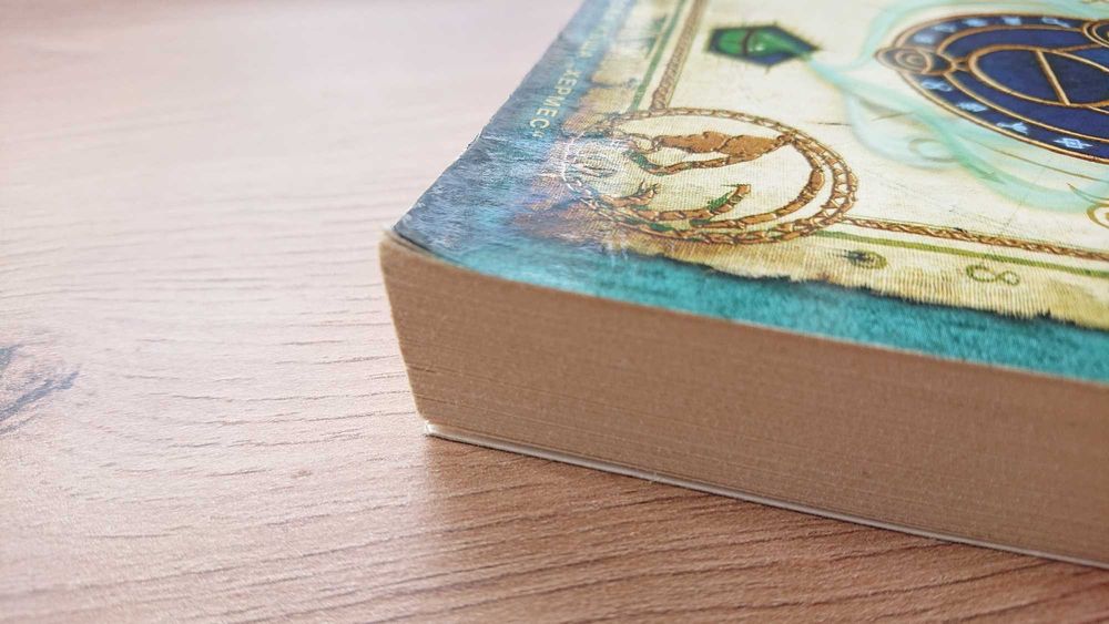 Тайните на безсмъртния Никола Фламел - 6 книги