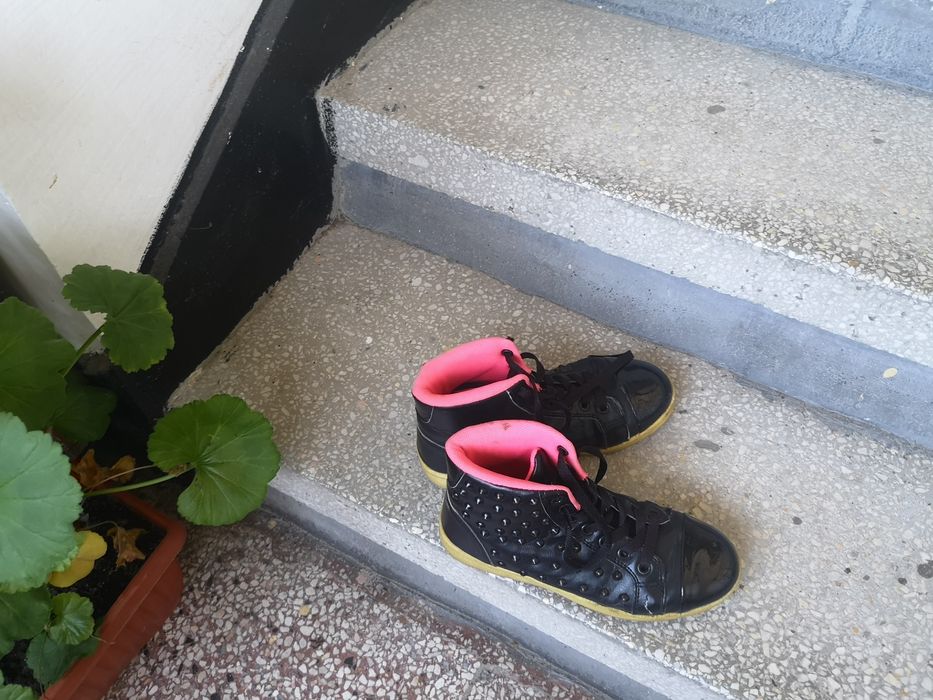 Детски кецове 34 н кожа