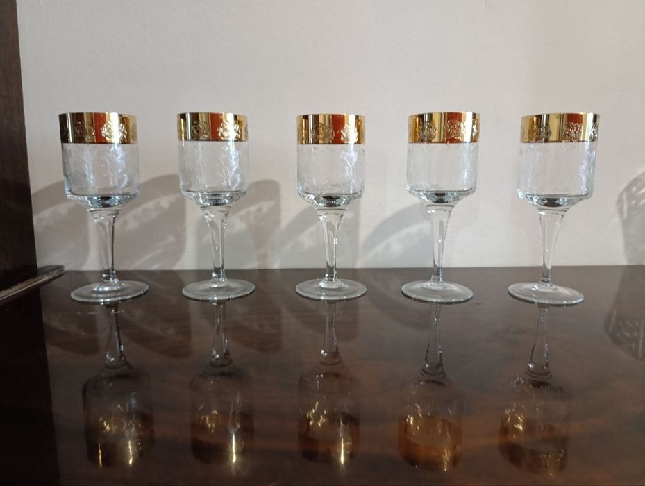 Продам новые  фужеры