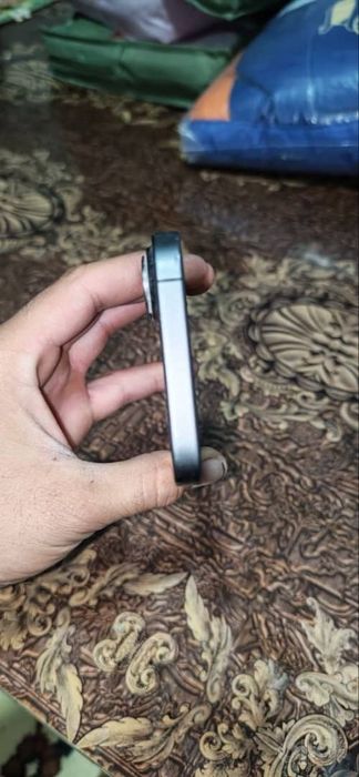 iphone 17 Sotiladi