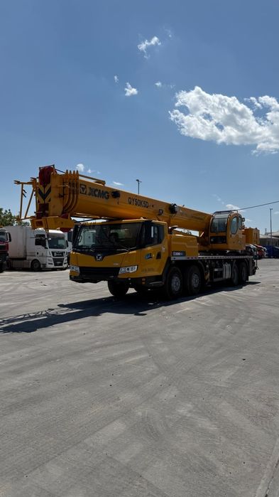 50 tona XCMG avto kran sotiladi