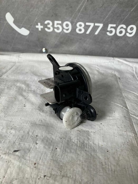 Халоген Jeep Avenger