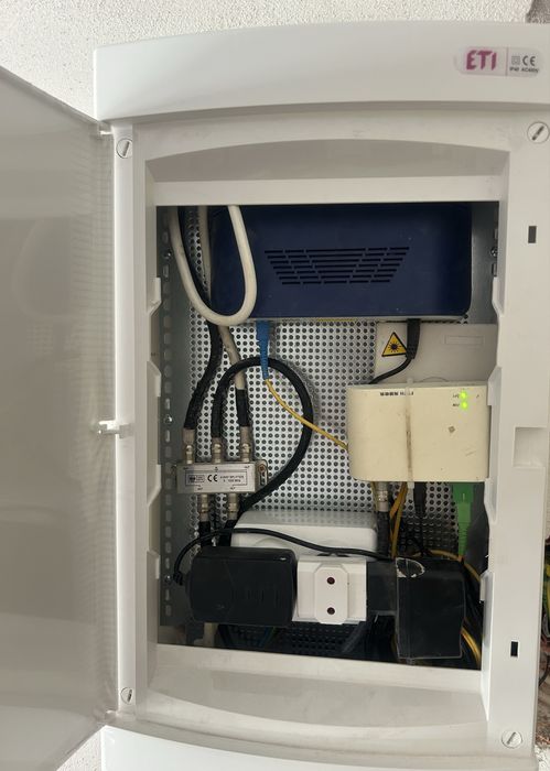 Prize, tablouri, cablaje,– electrician profesionist, zonă Vâlcea