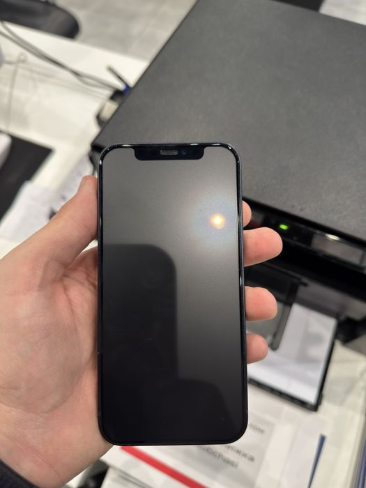 Iphone 12 на 64 гб