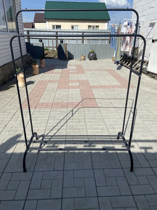 Вешалка напольная