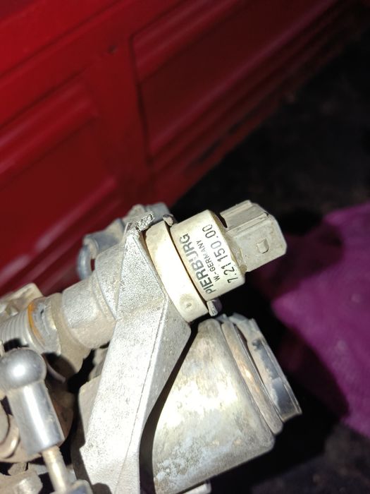 На Ауди 80 б3 запчасти