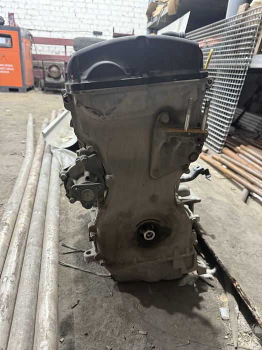 Двигатель  2.4 mitsubishi outlander