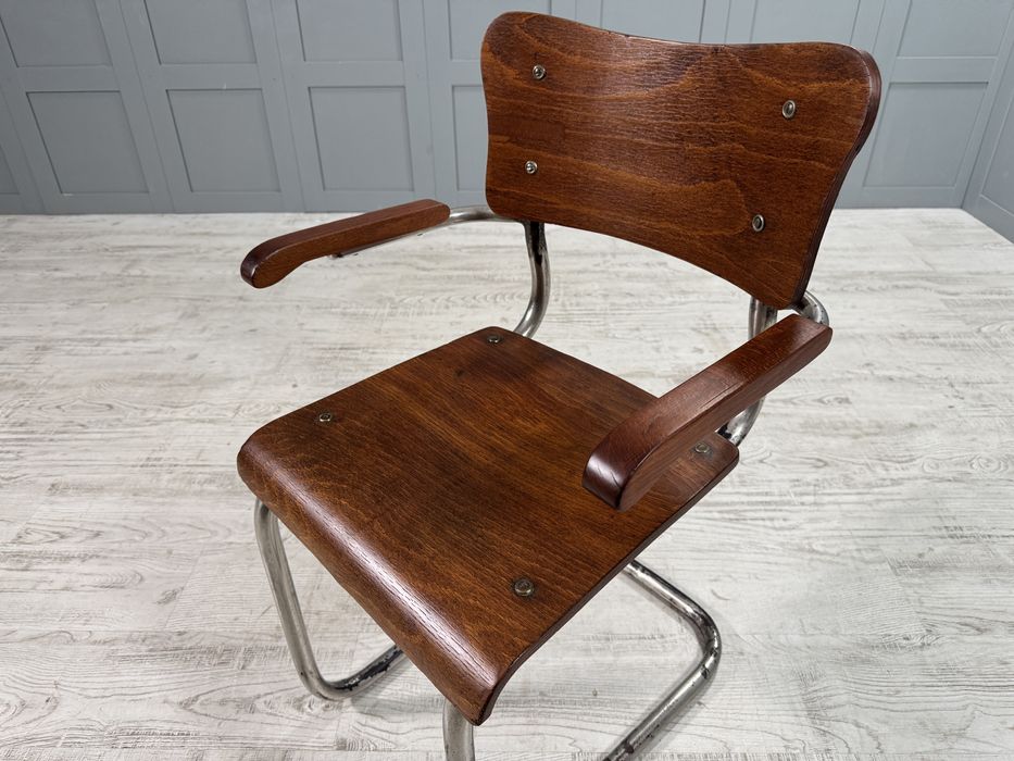 Винтидж стол по дизайн на Mart Stam Р407