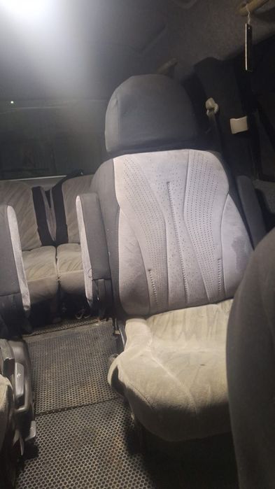 Mitsubishi space gear 1995