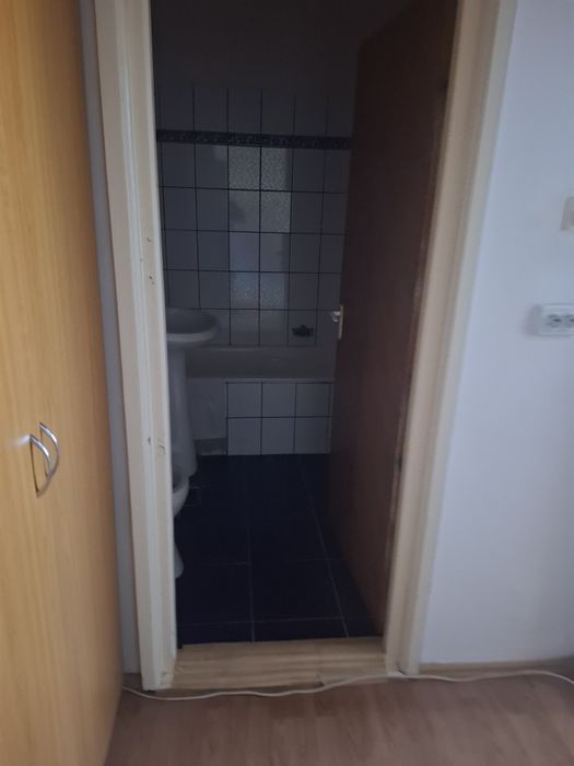 De închiriat apartament!