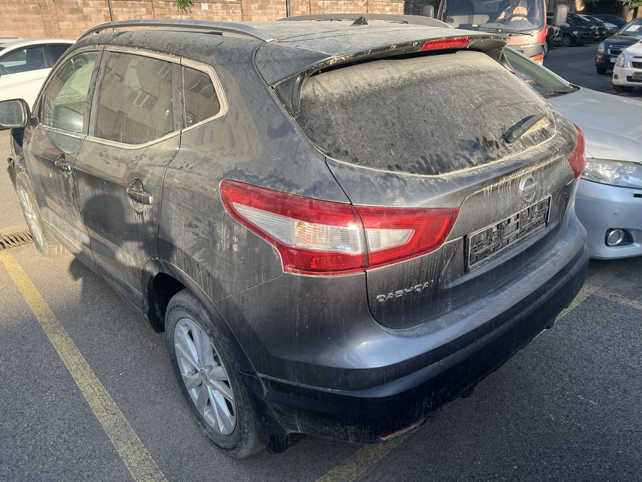 Nissan 2014 после ДТП