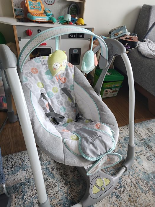 Бебешка люлка с батерии