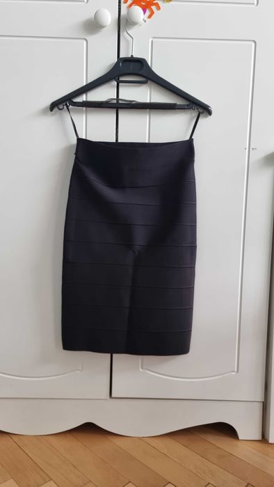 Ластична пола BCBGMAXAZRIA Намалена!