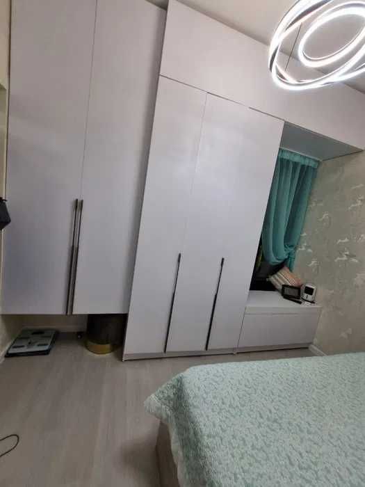 Yangihayotda 90 m2 4 xonali +meb +tex Srochno uy sotiladi