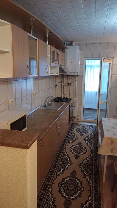 Inchiriere apartament 3 camere Racadau