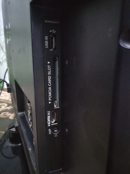 LG телевизор плазма