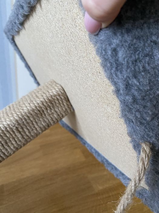 Лежанка когтеточка для питомца